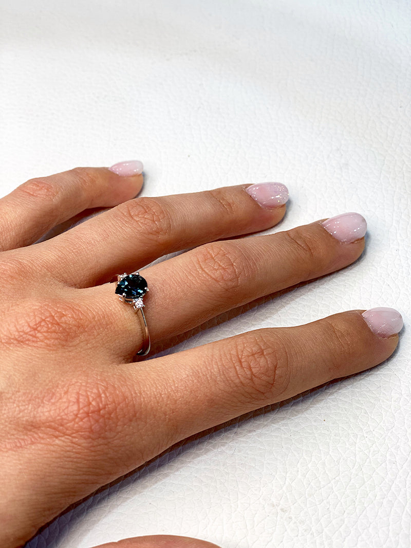 Anello Topazio Taglio Goccia